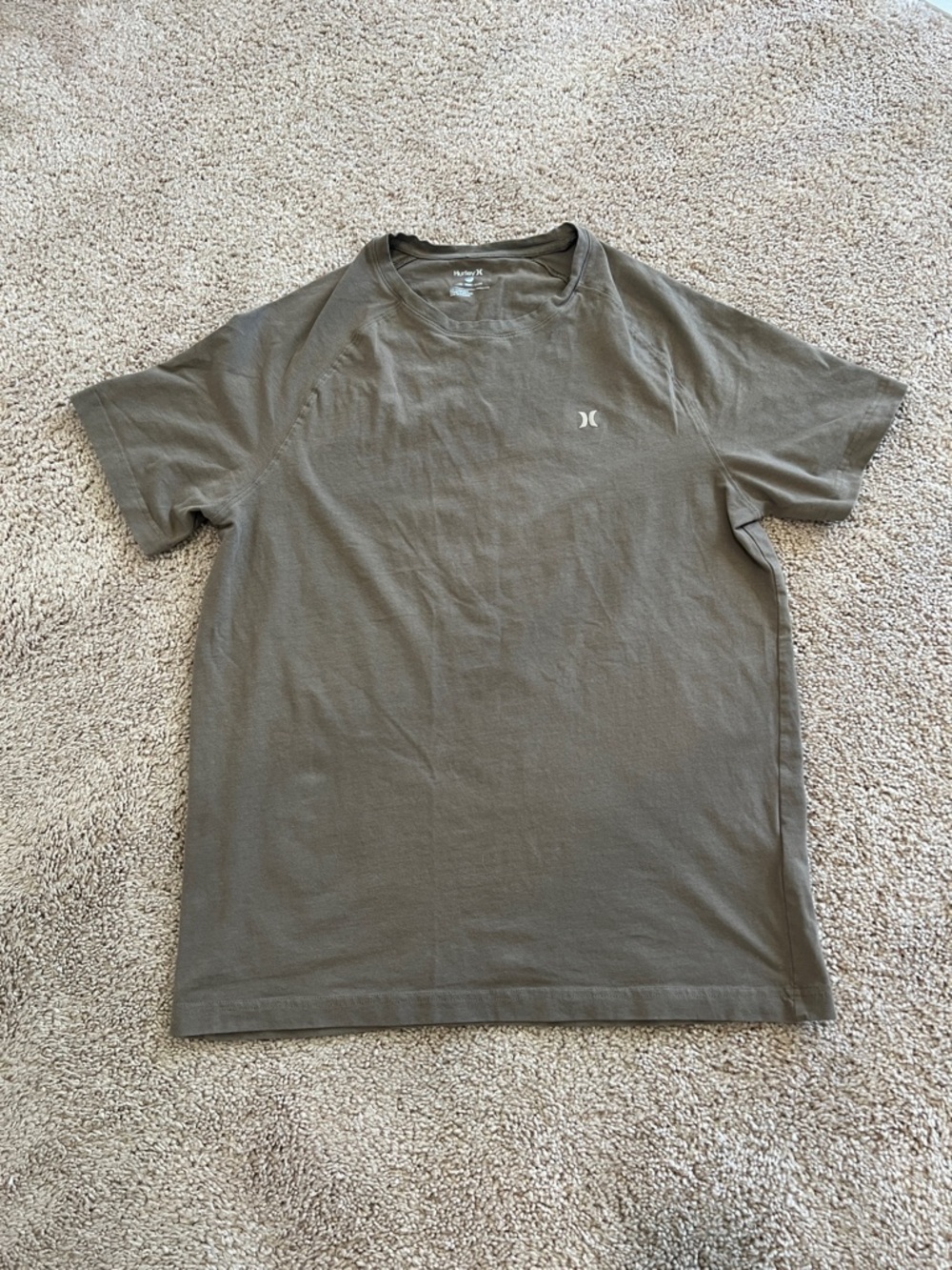 Men’s Hurley Size Large Tshirt